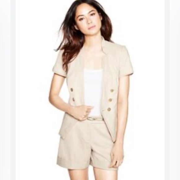 WHITE HOUSE BLACK MARKET LINEN BLEND BLAZER SHORT SLEEVES BEIGE SIZE 2 C14 - Picture 1 of 10